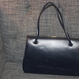 Black (DARK NAVY?) leather handbag.